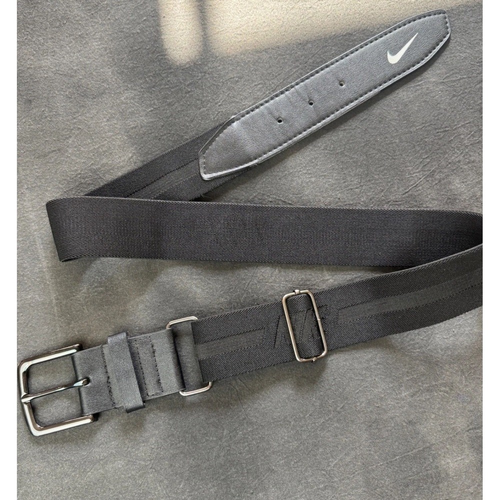 Nike Baseball Softball Belt One Size Black Adjustable Elastic Sports Swoosh Logo